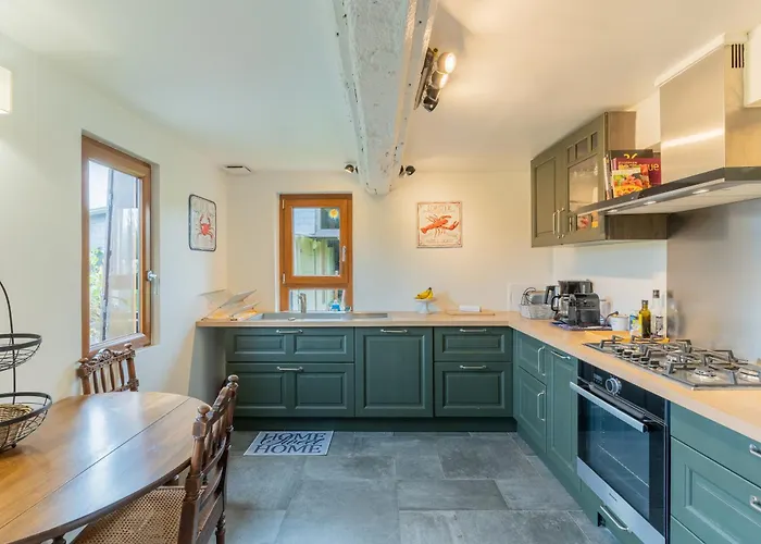 Le Pressoir Du Clos Vert- Honfleur - *